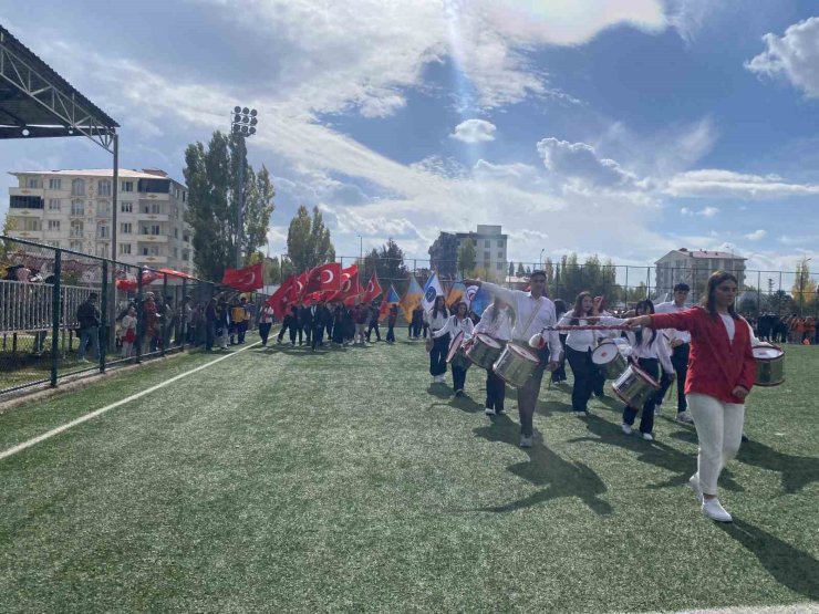 Patnos’ta Cumhuriyet’in 102. yılı coşkuyla kutlandı
