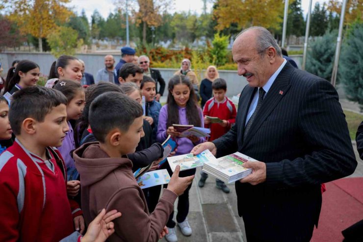 Taşköprü Belediyesi’nin geleneksel hale getirdiği ‘Çocuk Kitapları Günleri’ devam ediyor