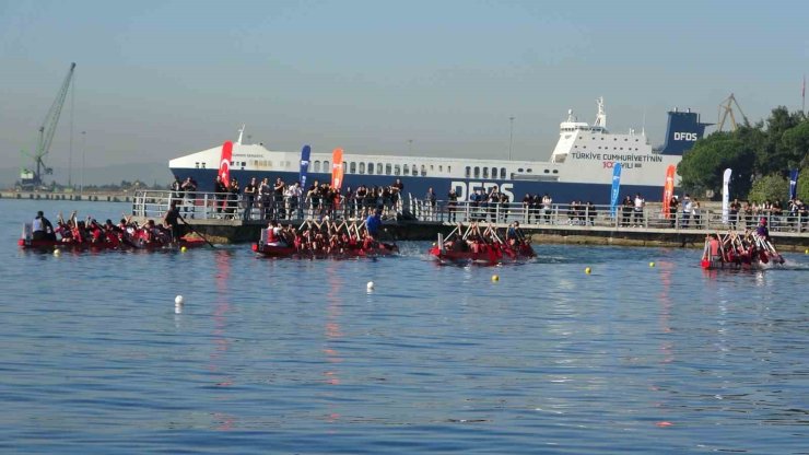 ’Pendik Cumhuriyet Kupası Dragon Bot Yarışları’nda öğrenciler birincilik için kürek çekti