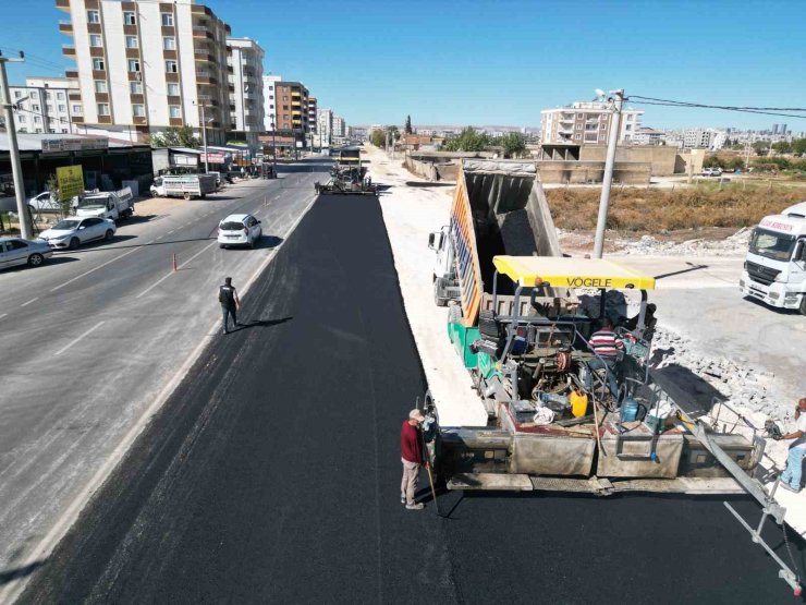 Büyükşehir Belediyesi’nden yol genişleteme çalışması
