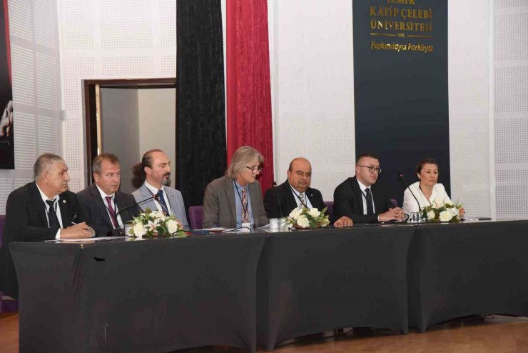 İzmir, iki önemli "Balıkçılık" toplantısına ev sahipliği yaptı