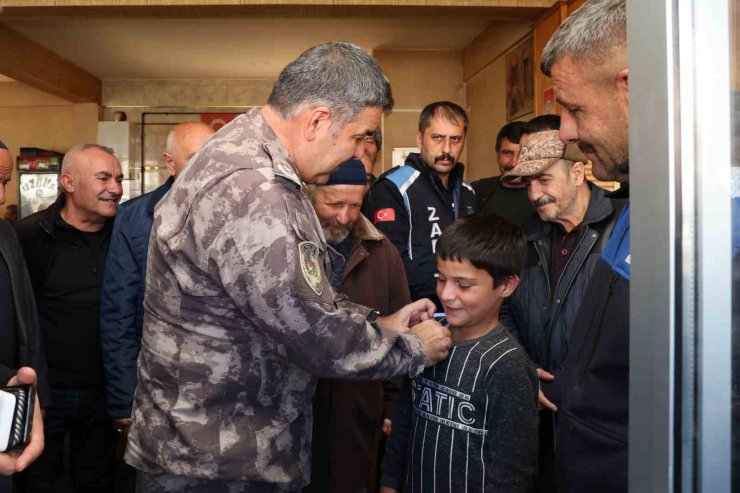 Karaburun; "Her okul bir polise zimmetli"