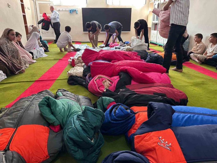 "Kış Gelmeden Sen Gel" Projesiyle minik yürekler ısındı