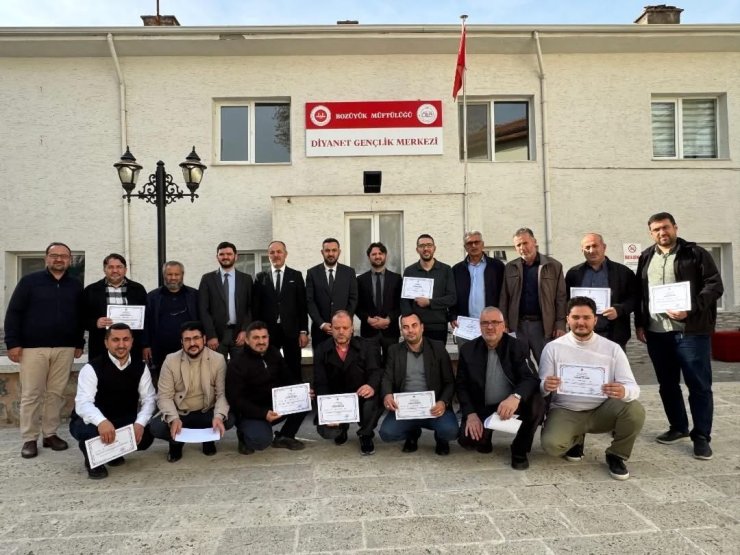 Bozüyük’te "Vaaz Becerilerini Geliştirme Hizmet İçi Eğitim Kursu" düzenlendi