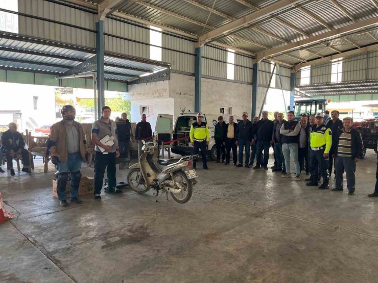 Söke’de traktör ve motosiklet sürücülerine trafik eğitimi verildi