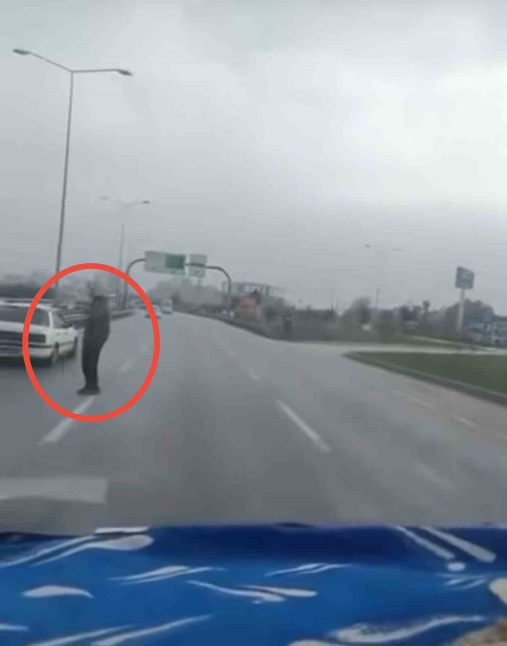 Ölüme davetiye çıkardı