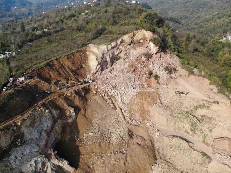 Ordu’da göçükte arama çalışmalarına ara verildi