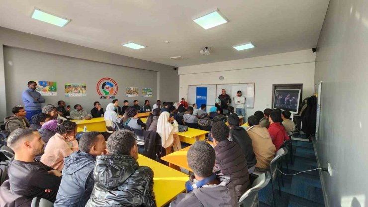 Bidünya öğrenci Erzurum’da