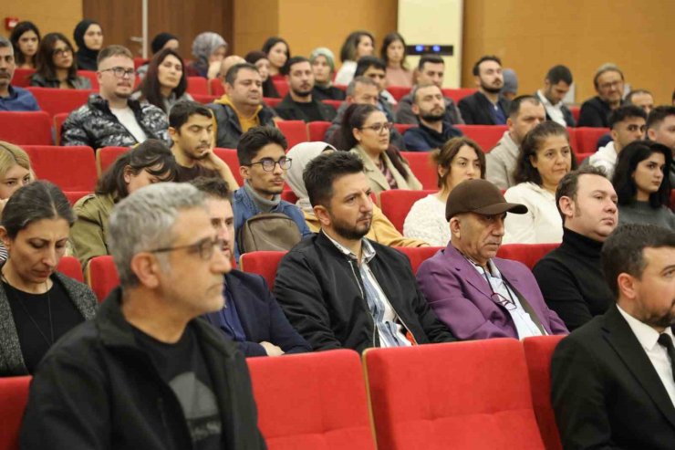 BARÜ’de "Malazgirt’i Yeniden Keşfetmek" konferansı düzenlendi