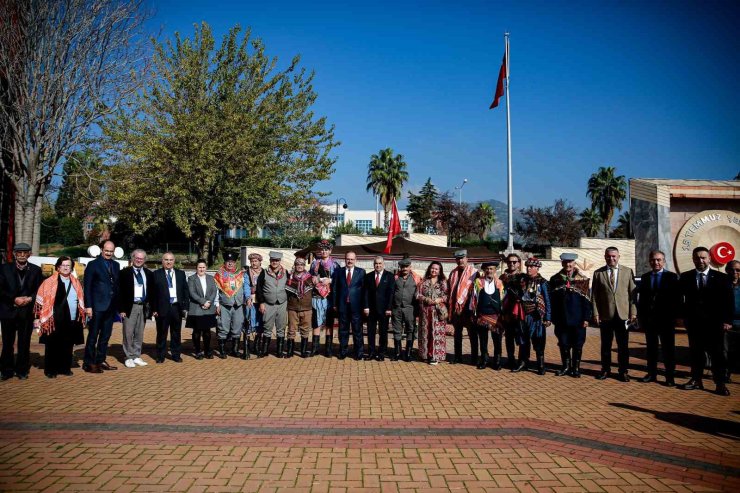 ADÜ’de "Geçmişten Geleceğe Aydın" sempozyumu başladı