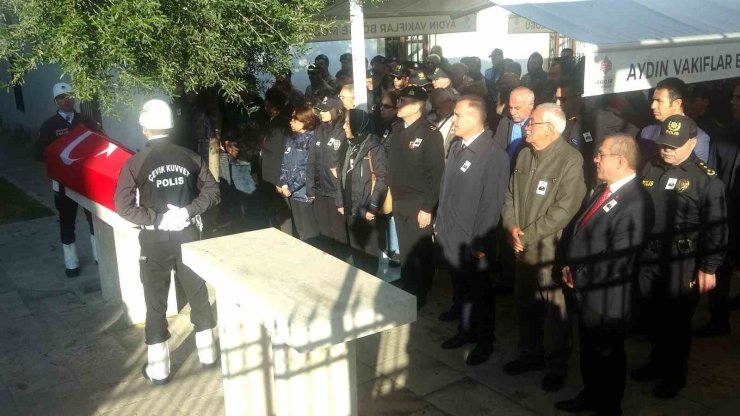 Emekli emniyet müdürü Yıldız hayatını kaybetti