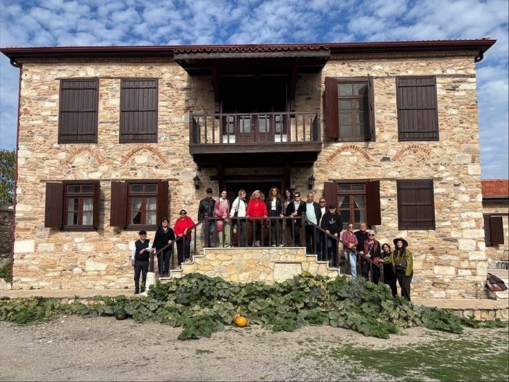 Stratonikeia Antik Kenti sanatseverleri ağırladı