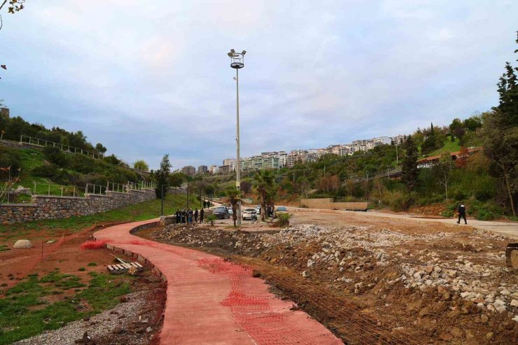 Eskihisar’a yeni yürüyüş yolu, bisiklet yolu ve otopark yapılıyor