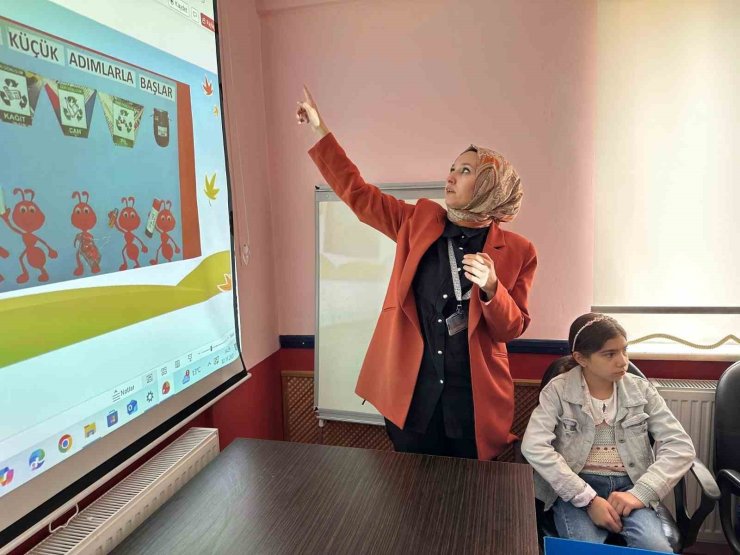Kütahya Belediyesi’nden özel öğrencilere sıfır atık eğitimi