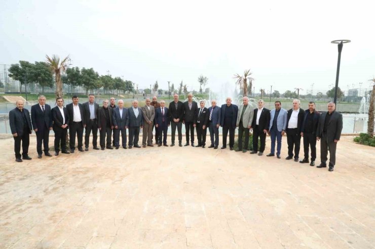 Eyyübiye’de belediye ve ilçe esnafından temizlik için ortak adım