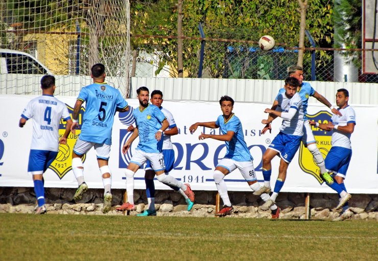 İmren Alaçatıspor, 90. dakikada gelen golle 3 puanı aldı