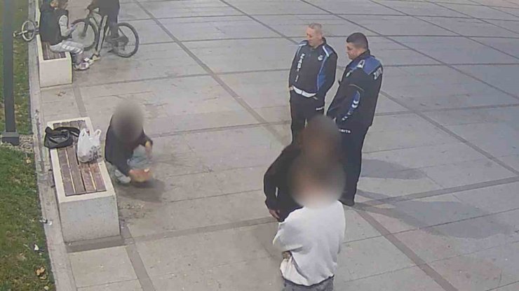 Çevreyi kirletenler, süpürmeden kalkamadı