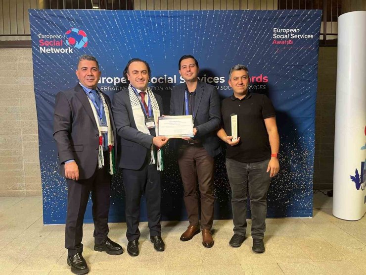 Bağcılar Belediyesi’ne Avrupa Sosyal Hizmetler Ödülü