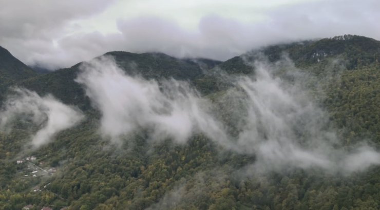 Sis bulutlarıyla kaplanan Çankırı’da mest eden görüntüler