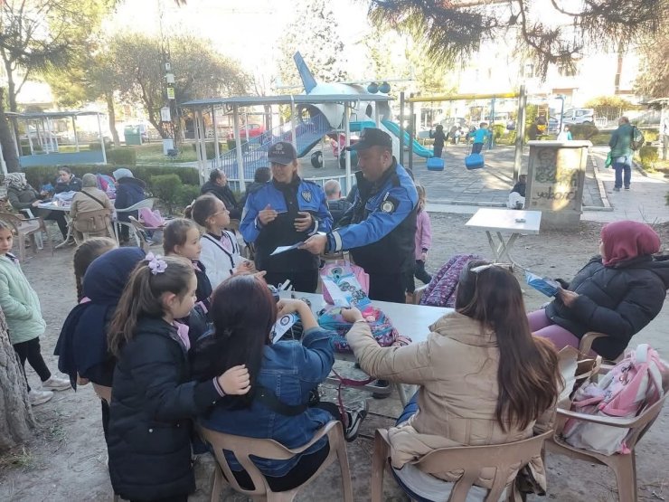 Kütahya İl Emniyet Müdürlüğü’nden "Güvenli Eğitim" çalışması