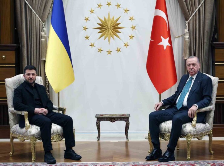 Cumhurbaşkanı Erdoğan, Ukrayna Devlet Başkanı Zelenskiy ile bir araya geldi