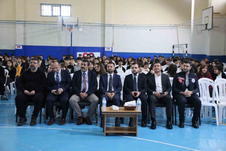 Kağıthane’de öğrenciler afet farkındalık eğitimi alıyor