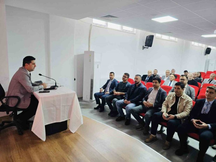 Köşk’te okul müdürleri aylık değerlendirme toplantısında buluştu