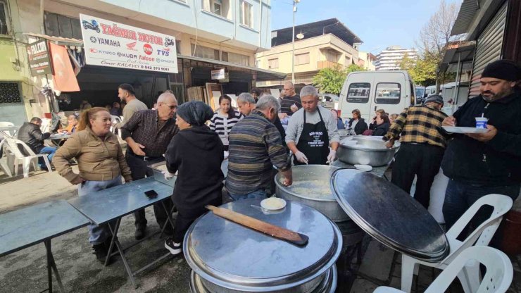 Nazilli’de sanayi esnafı imece usulü hayır yaptı