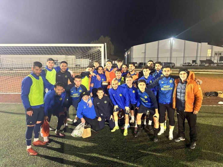 Söğütspor zorlu maçın hazırlıklarına devam ediyor