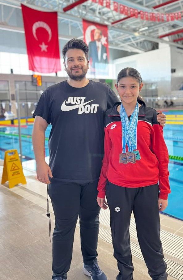 Kayserili sporculardan madalya yağmuru