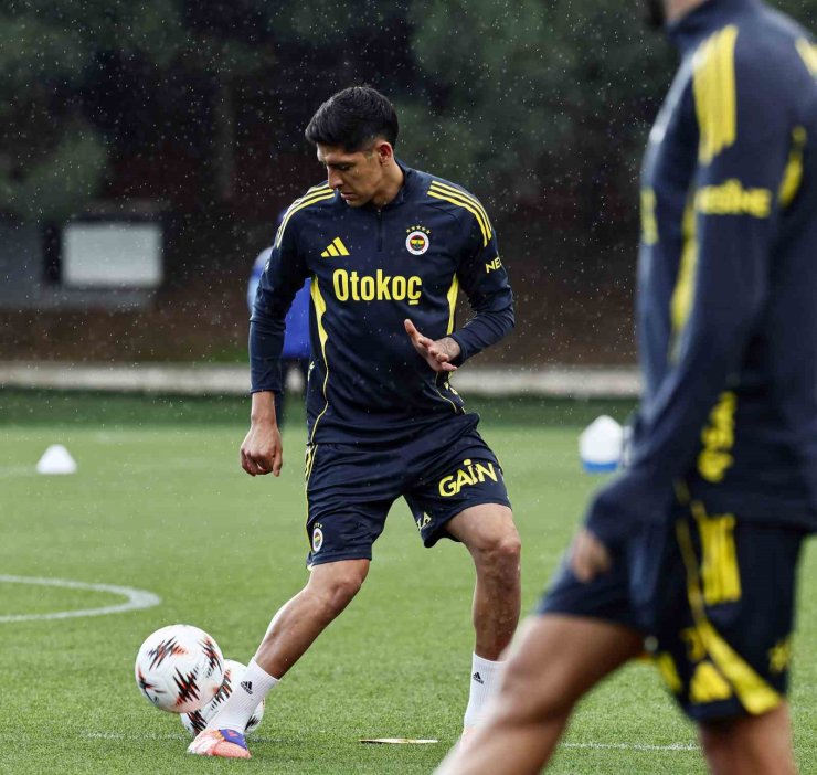 Fenerbahçe, Ferencvaros maçı hazırlıklarına başladı