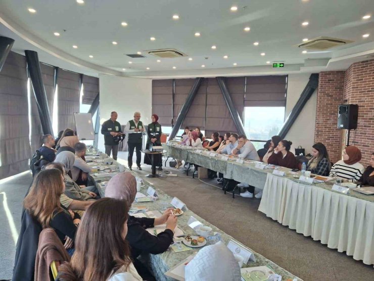 Genç avukatlar bağımlıların ilk "tedavi rehberi" olacak