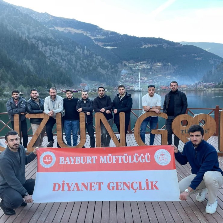 Bayburt’ta üniversite öğrencilerine yönelik tarih ve kültür gezisi düzenlendi