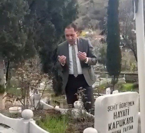 Bilecik İl Müdürü Türkoğlu, şehit öğretmeni andı