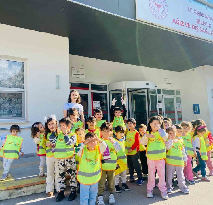 Minikler diş hastanesinde eğitici geziye katıldı