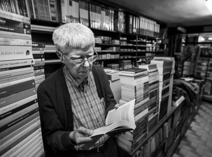 Sakarya’nın iki çınarı aynı sahnede: Faik Baysal ve Necati Mert anılıyor