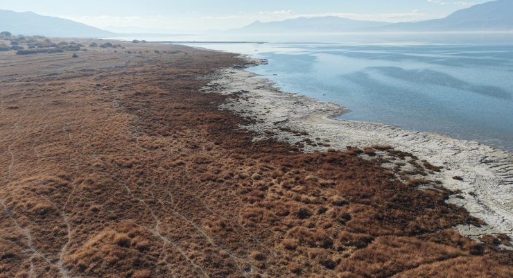 Prof. Dr. Ayşen Davraz: "Burdur’da 50 yıl yetebilecek yer altı suyu bilinçsiz kullanımla 10 yılda bitebilir"