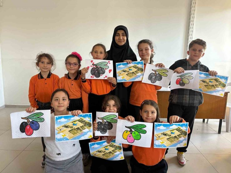 Hisarcık’ta "Hepimiz Biraz Mescid-i Aksalıyız" isimli Anne-Çocuk Atölyesi etkinliği