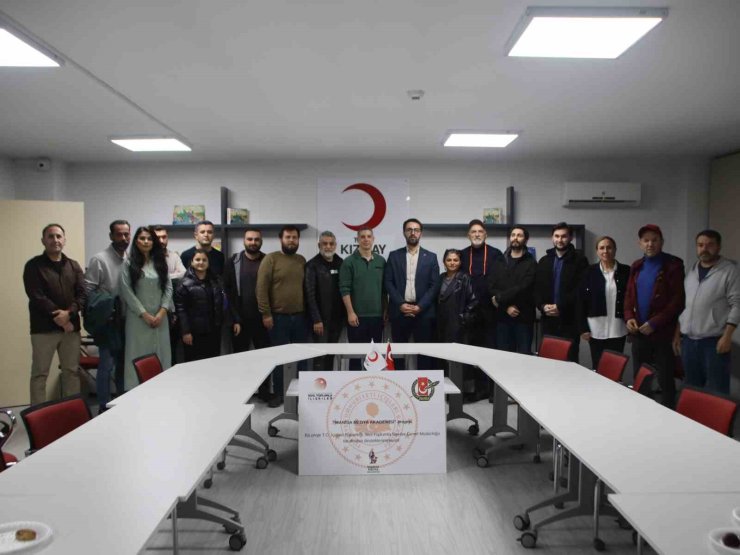 Manisa Medya Akademisinde ilk ders ‘Yapay zeka haberciliği’ oldu