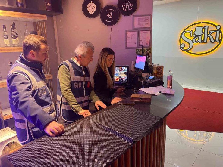 Zonguldak’ta sosyal medya fenomenlerinin katıldığı organizasyonlara vergi denetimi