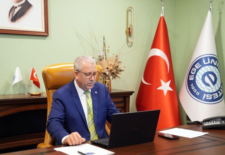 Prof. Dr. Budak: "İzmir Körfezi, şehrimizin en değerli doğal mirasıdır"