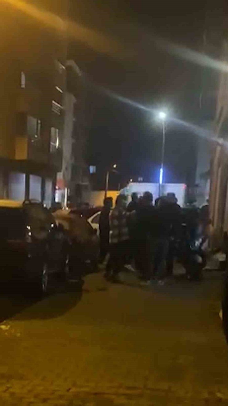 Bolu’da sokak ortasında kavga: Taraflar güçlükle ayrıldı