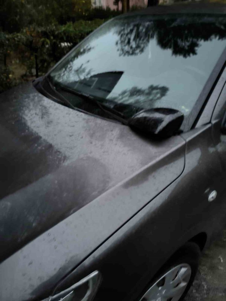 Mahallenin kabusu olan avukat 40 araca zarar verdi