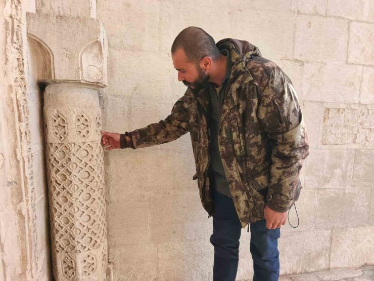 Tunceli’de 621 yıllık tarihi cami ve denge sütunları görselliğiyle göz kamaştırıyor