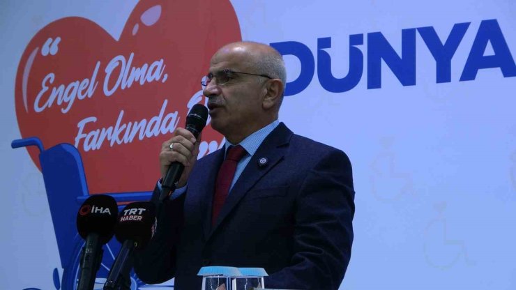 Büyükşehir’den 3 Aralık Dünya Engelliler Günü’nde akülü sandalye desteği