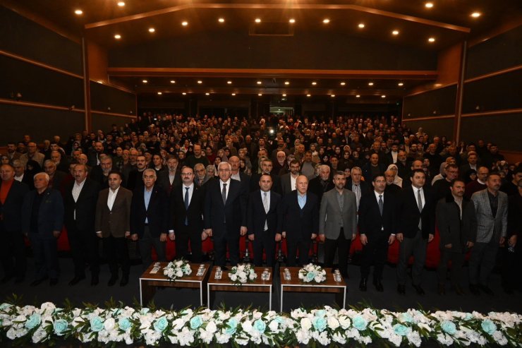 Alvarlı Efe Erzurum’da anıldı