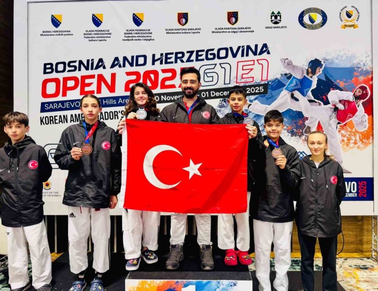 Aliağalı taekwondocular Saraybosna’dan madalyalarla döndü
