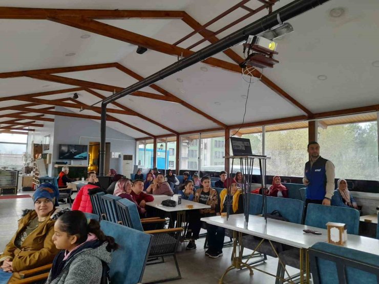 Vatandaşlara afet farkındalık eğitimi verildi