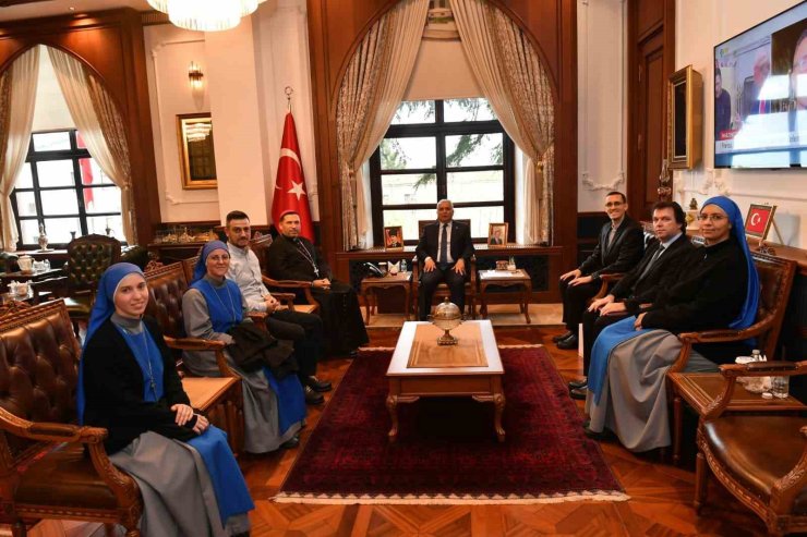 Santa Maria Katolik Kilisesi Episkoposu Antuan Ilgıt’tan Vali Yıldırım’a ziyaret