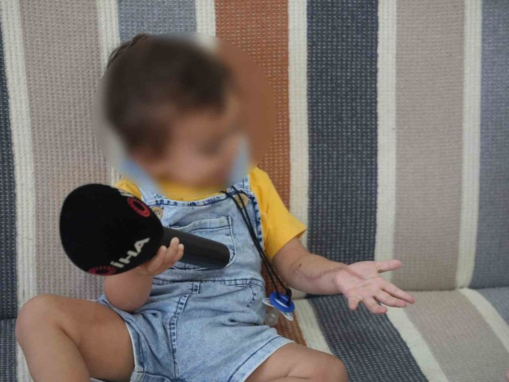 Iğdır’da 1,5 yaşındaki çocuğun tomografi sonrası iki operasyon geçirdiği ve kolunda hasar oluştuğu iddia edildi